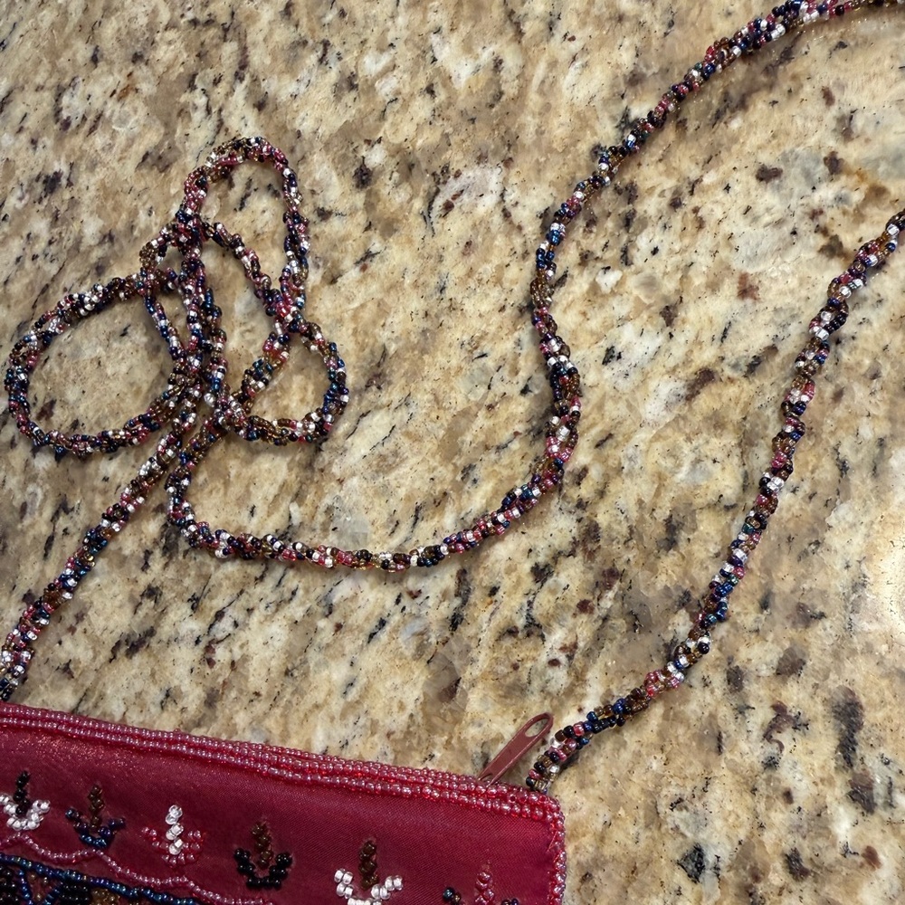 J&X NY - beaded crossbody pouch - Picture 3 of 8